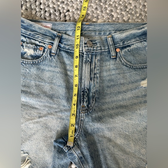 Gap Mid Rise ‘90s Loose 8 Inch Denim Shorts - Picture 6 of 15